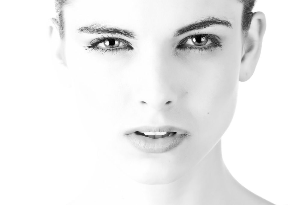 woman face portrait 2303361 1